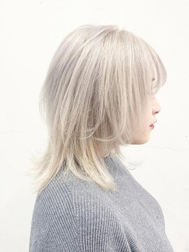 ココ 本八幡(KOKO) #黒髪#小顔#クラゲヘアー#オリーブグレー#ココアベージュ#美髪