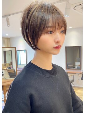 ロンドブルーム 天神大名店(Lond Bloom) 可愛くて綺麗なショートヘアーオリーブベージュ