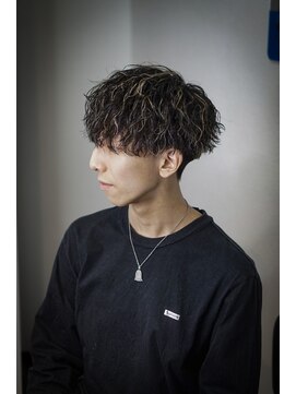 プロショップウェーブ(PRO SHOP WAVE) ツイストスパイラル/アップバング/コンマヘア[原宿駅]