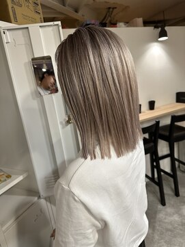 ラフ 難波店(LAFF) #黒髪#ボブルフ#ネビージュ#小顔#ワンレン