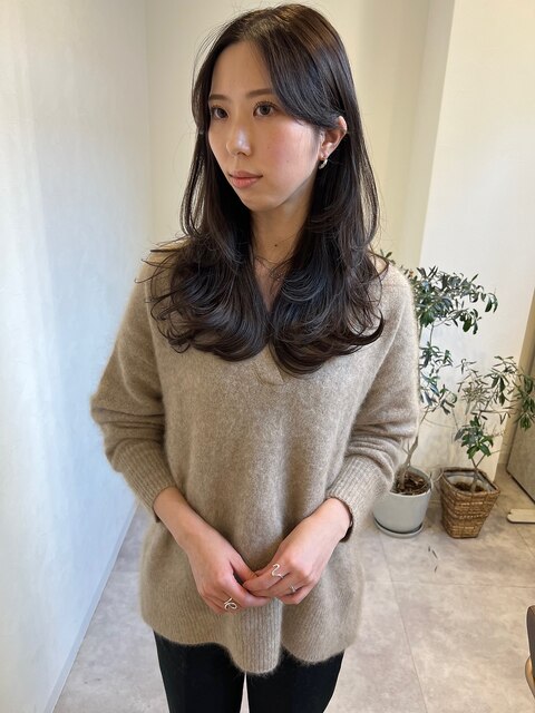 ダークグレージュレイヤー小顔簡単アレンジ20代30代