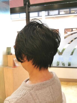 シュヴー 門前仲町(CHEVEUX) 大人ショート/骨格補正カット/20代/30代/40代