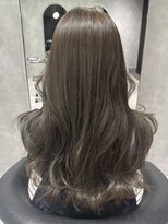 シティ(CITY) ツヤ髪レイヤーカット×オリーブベージュカラー【CHICA】