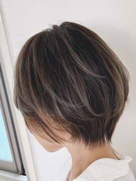 アイズ(I's) バレイヤージュ×丸みショート×白髪ぼかし30代40代50代60代