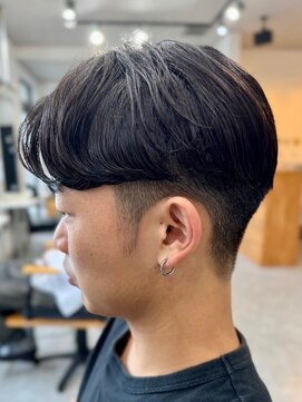 フゥ 宇都宮(FeU) 波巻きパーマメンズパーマメンズヘアツーブロックツイストパーマ