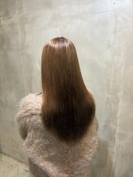 ルフレ 新宿本店1st(Reflet) ベージュカラー