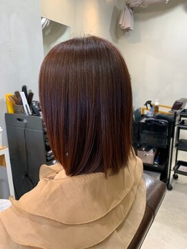 リレーション(Relation) 小顔大人可愛いストレートアッシュブラウンミディ20代30代40代