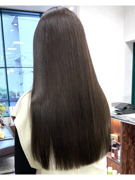 イル 大阪淀屋橋(i'll) ☆オリーブベージュ　透明感　髪質改善