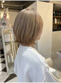 ヘーゼルベージュ×レイヤーボブ