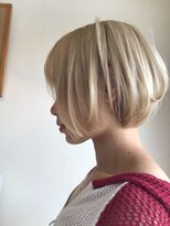 ヘア ルル(hair LuLu)&nbsp;優しくみえる　コンパクトボブ