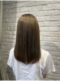 ナチュラルブラウン