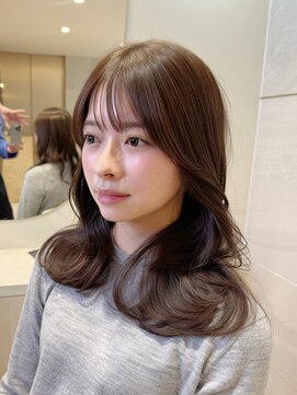 ミズチャーム(Ms.CHARM) レイヤーカット/顔周りカット/韓国/前髪カット/外苑前