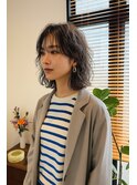 まわりと差がつく小顔ショート×ヘーゼルグレージュ