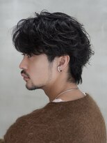 バイフィフス 原宿/表参道(by fifth)&nbsp;シャドウパーマスパイラルパーマセンターパート大人メンズヘア