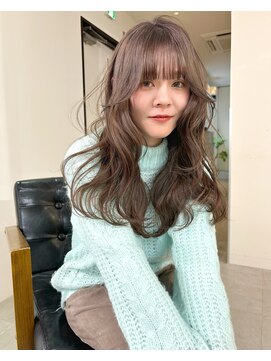 ニコフクオカヘアーメイク(NIKO Fukuoka Hair Make) 〈NIKO〉ブリーチなしダブルカラー.レイヤーカット.ベージュ