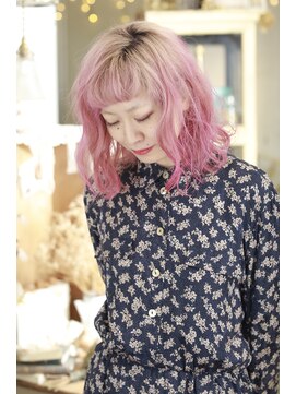 キミ(kimi) 【kimi自由が丘】ピンクグラデーション×ほつれウェーブ