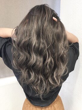 オリ(‘Oli) ３Dハイライト＿ショコラグレイ