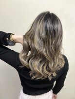 オアシス ガーデン 川越店(Oasis GaRDEN)&nbsp;地毛を活かしたバレイヤージュ♪