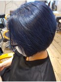 ネイビーカラー×ボブ