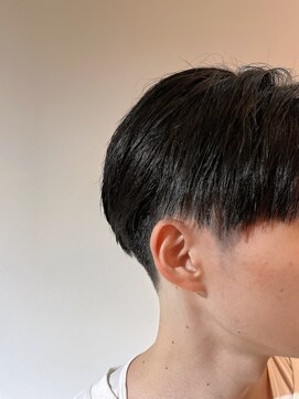 ビーハイブ ギフト(BeeHIVE GIFT) メンズツーブロックセンターパート