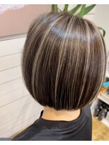 ラニハナクドウ(lanihana.kudo)&nbsp;+＊～白髪ぼかしハイライトwithプラチナベージュ～＊+