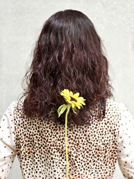 オルガ(orga) 癖をいかしたウェーブロング