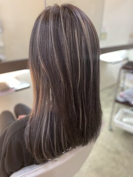 レヴール(reveur) (髪質改善/メンズカット/インナーカラー/ケアブリーチ/学割U24)