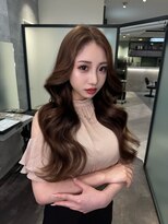 リリー(Lilley)&nbsp;【西村光平】艶カラー/前髪顔周り/韓国ヘア