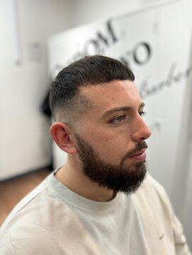 クロムトウキョウ ザ バーバー 新宿本店(CHROM TOKYO the Barber) フェード/ハイフェード/短髪/ベリーショート