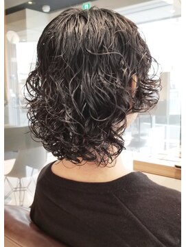 フロア(FLOOR) #ウルフパーマ#ミディアムパーマ#金沢文庫FLOOR八木