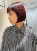 ブリーチなしワインレッドカラー　コンパクトボブ　ぱっつん前髪