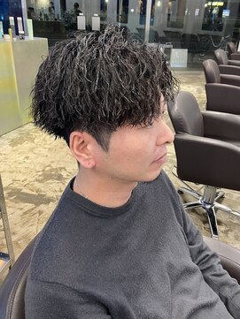 アンサー 千葉中央(UNSER prod by THE DAY) 強めツイストツーブロアップバング