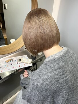 チル(CHILL) 【Meg～chill松山～】ミルクティーベージュ