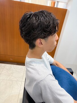 イルミ(iLUMi) iLUMi　×　メンズパーマ