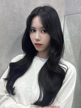 ロンド フィーユ(Lond fille) ●オリーブグレー/韓国風巻き/レイヤーカット/髪質改善/縮毛矯正