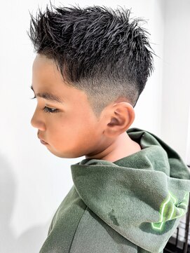 リモア(L I M O A) ソフトフェード×アップバング