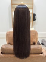 エフプラス(fplus)&nbsp;【髪質改善】潤い溢れるシルク艶ストレート【Y00028】