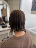 タイトな外ハネ切りっぱなし