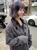 ジェスター(JESTER)&nbsp;〈atsuno〉ムラサキ×ブラックのミニボブデザイン