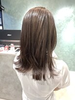 カシータフロル 岐阜店(Casita flor) 【Casita flor岐阜北方】くすみ過ぎないオリーブカラー