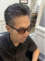 ミリオンバックス 神田店(Million Bucks)&nbsp;【アイロンパーマ×サイドバック】大人の色気