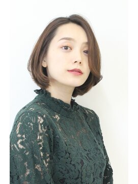 ラグエル(RAGUEL) 30代40代50代～　おすすめ大人ワンカールボブ