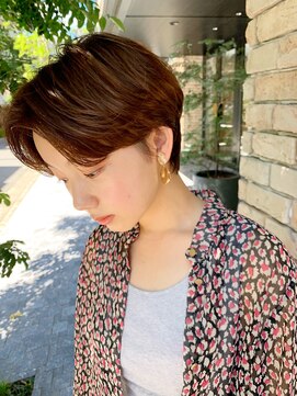 ミィ 表参道(mee.) 【mee.】ブチ　オシャレショートヘア