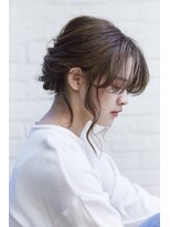 ラレイ(Lalei)&nbsp;表参道駅/青山　大人かわいいヘアアレンジ　辻幸奈