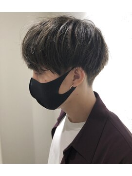 メルト 吉祥寺(melt) 《長谷川》前下がりマッシュ×透明感ベージュカラー　刈り上げ