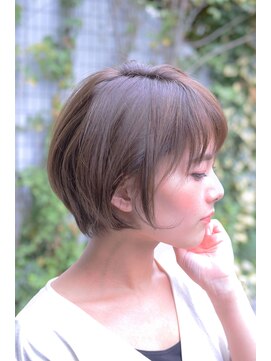 ミーケ(miike) 【miike】耳掛けハンサムひし形ショート