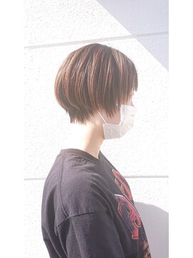 ケーオーエスビューティー(K O S beauty) 丸みショート