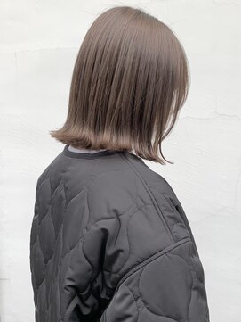 ヒート バイ アンカットラウンジ 渋谷(HEAT by UNCUT&LOUNGE) ☆ダブルカラー/グレージュカラー/ケアブリーチ/［渋谷］