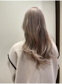 ミルクベージュ