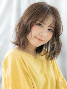 ドクターズサロン LAB 小山店 アッシュオリーブくせ毛風ウェーブミディアムm小山20代30代40代
